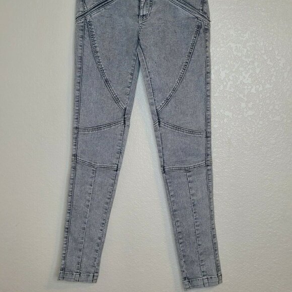 Carmar Faded Gray Moto-Style Ankle Zip Skinny Jeans Size 28 - Picture 4 of 10